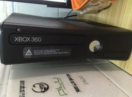 xbox 360 s版主机