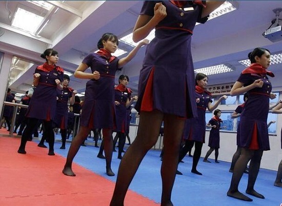 打空拳