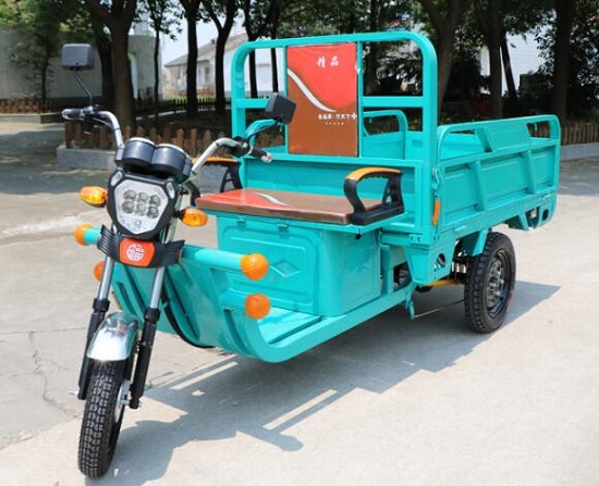 电动三轮车
