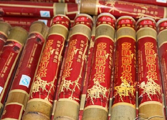 竹筒普洱茶