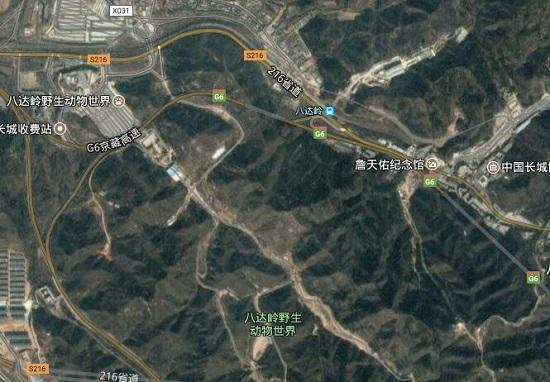 八达岭野生动物园紧邻八达岭长城