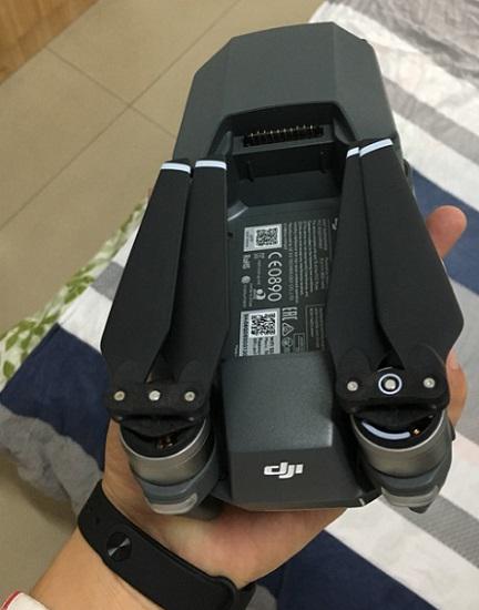 大疆御(mavic)可折叠无人机