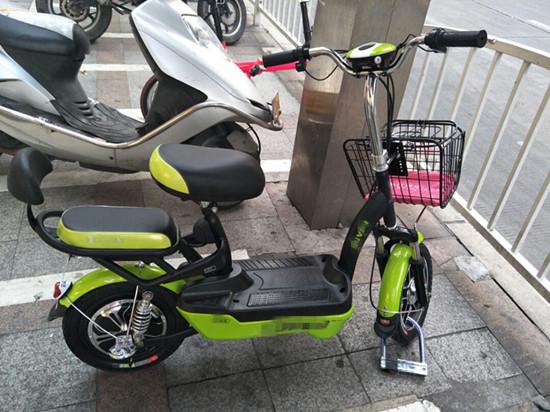 电动自行车