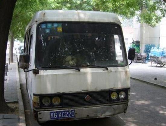 小巴车（网络图片）