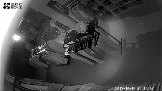 萤石C2C网络监控摄像头的夜间拍摄效果
