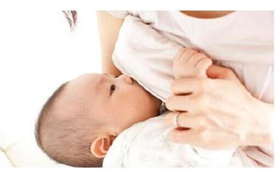 母乳喂养
