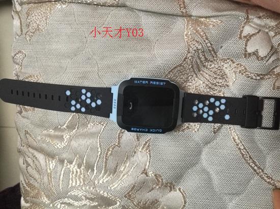小天才电话手表Y03