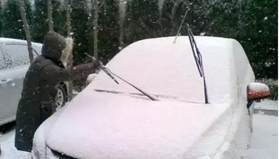 大雪封车
