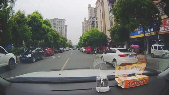 70迈智能后视镜实拍图