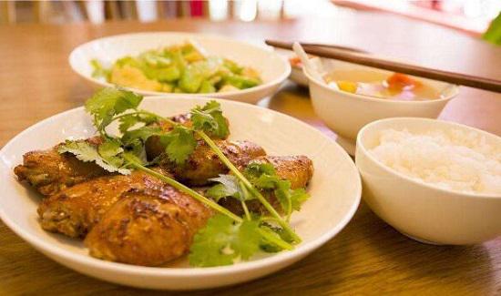 用餐