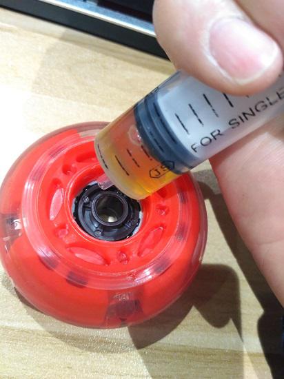 注入润滑油