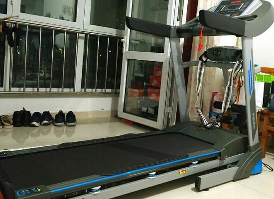 英派斯E35跑步机