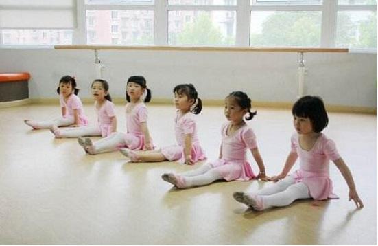 兴趣班