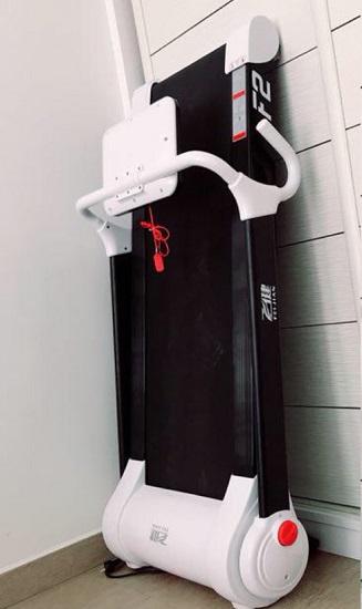 飞鹰F2跑步机