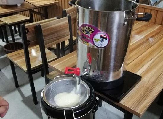 乐创豆浆机
