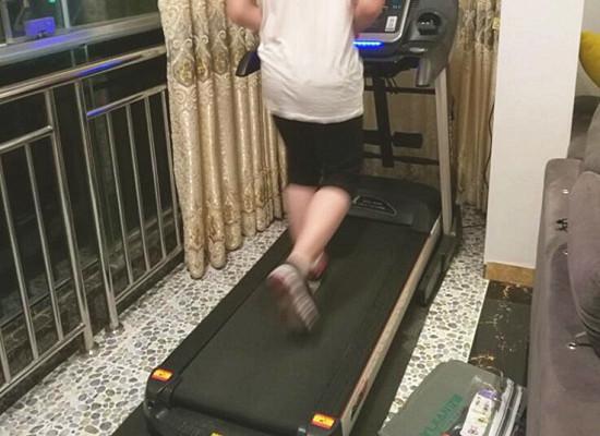 跑步机