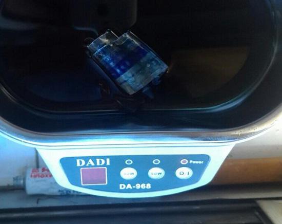 用超声波清洗机清洗喷头