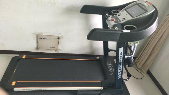 亿健T900跑步机