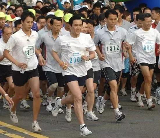 跑步