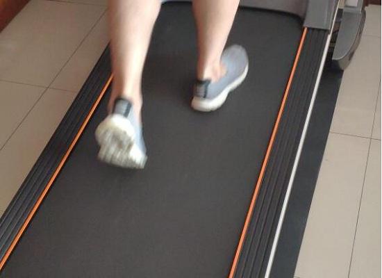 跑步机