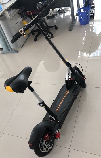 帕顿电动滑板车