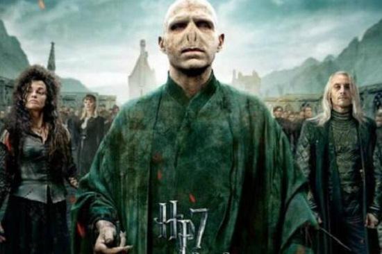 《哈利.波特》