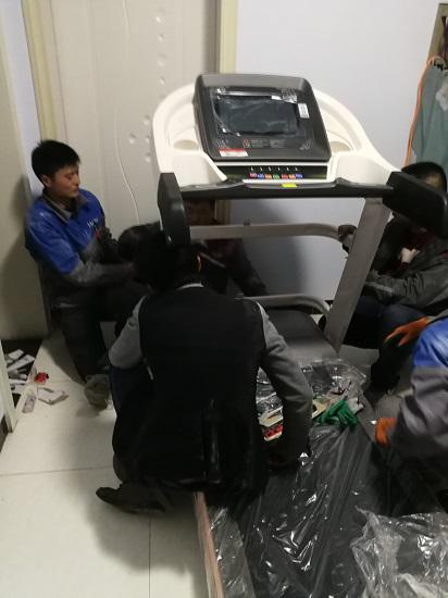 亿健8009跑步机