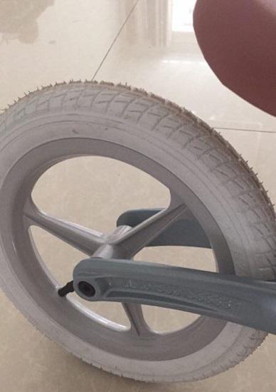贝能儿童滑步车