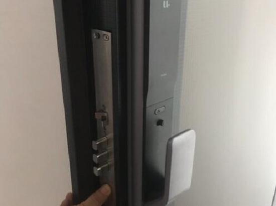 优点智能门锁