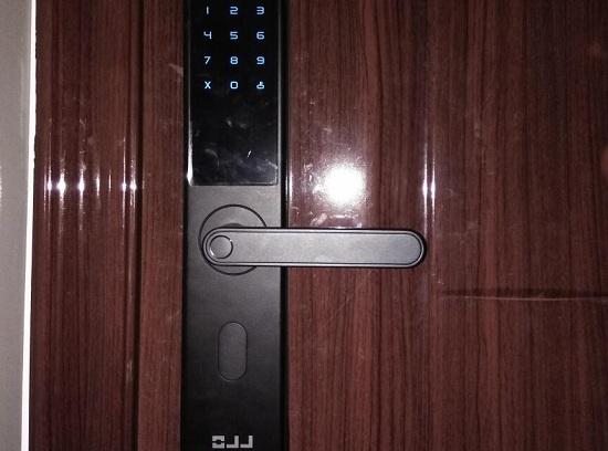 OJJ智能门锁