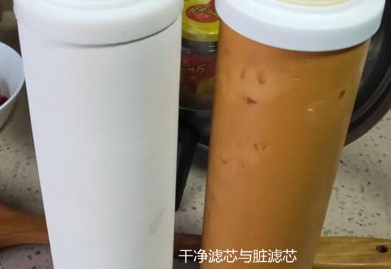 干净的滤芯与用过后的陶瓷滤芯