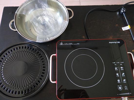 九阳X2型电陶炉及赠品