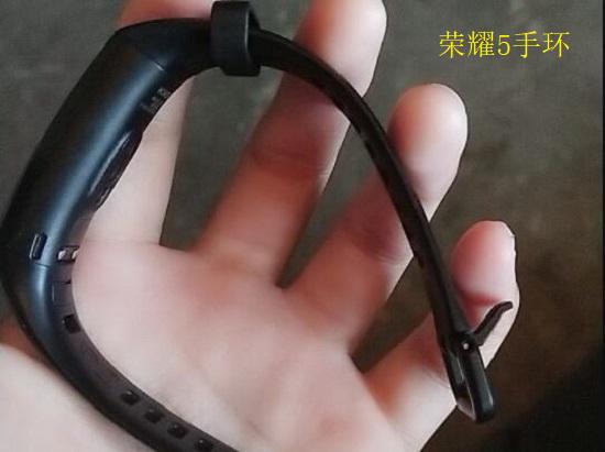 荣耀5运动手环