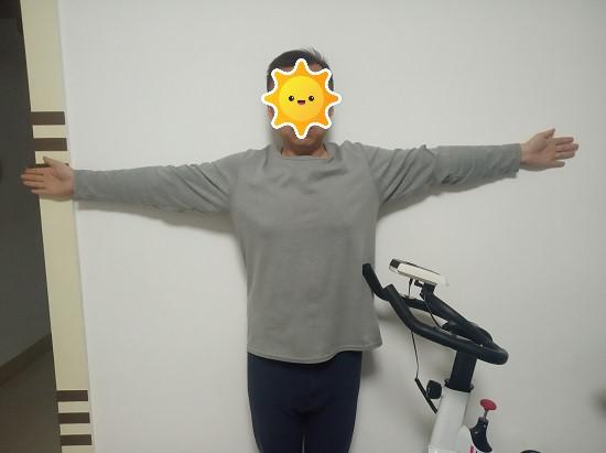 双臂侧平举